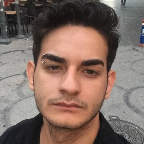 izmir-jigolo-felix23-vpeeps